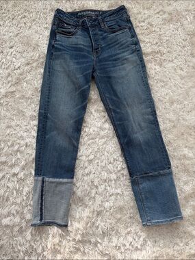 American Eagle Outfitters Two-Tone Dark Blue Cropped Jeans 4